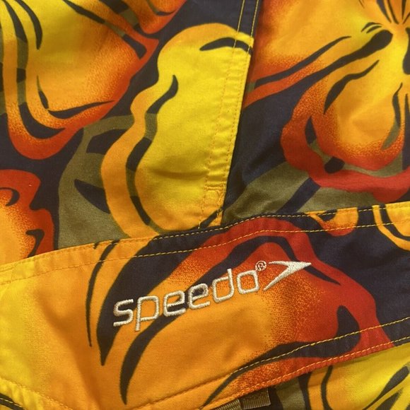 Speedo Floral Swimming Trunks Size Medium shorts - Picture 3 of 6